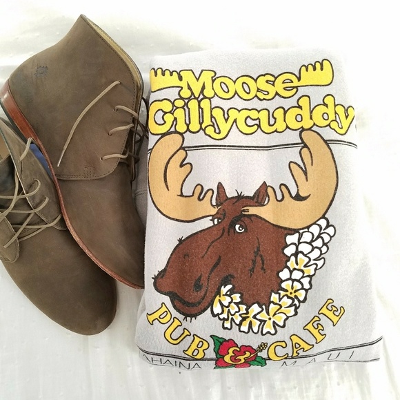 Vintage Tops - Vintage Moose Hawaiian Sweatshirt